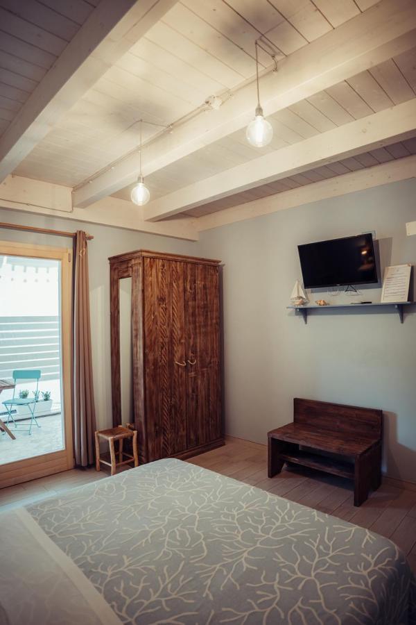 B&B Il Mare In Una Stanza 오르토나 외부 사진