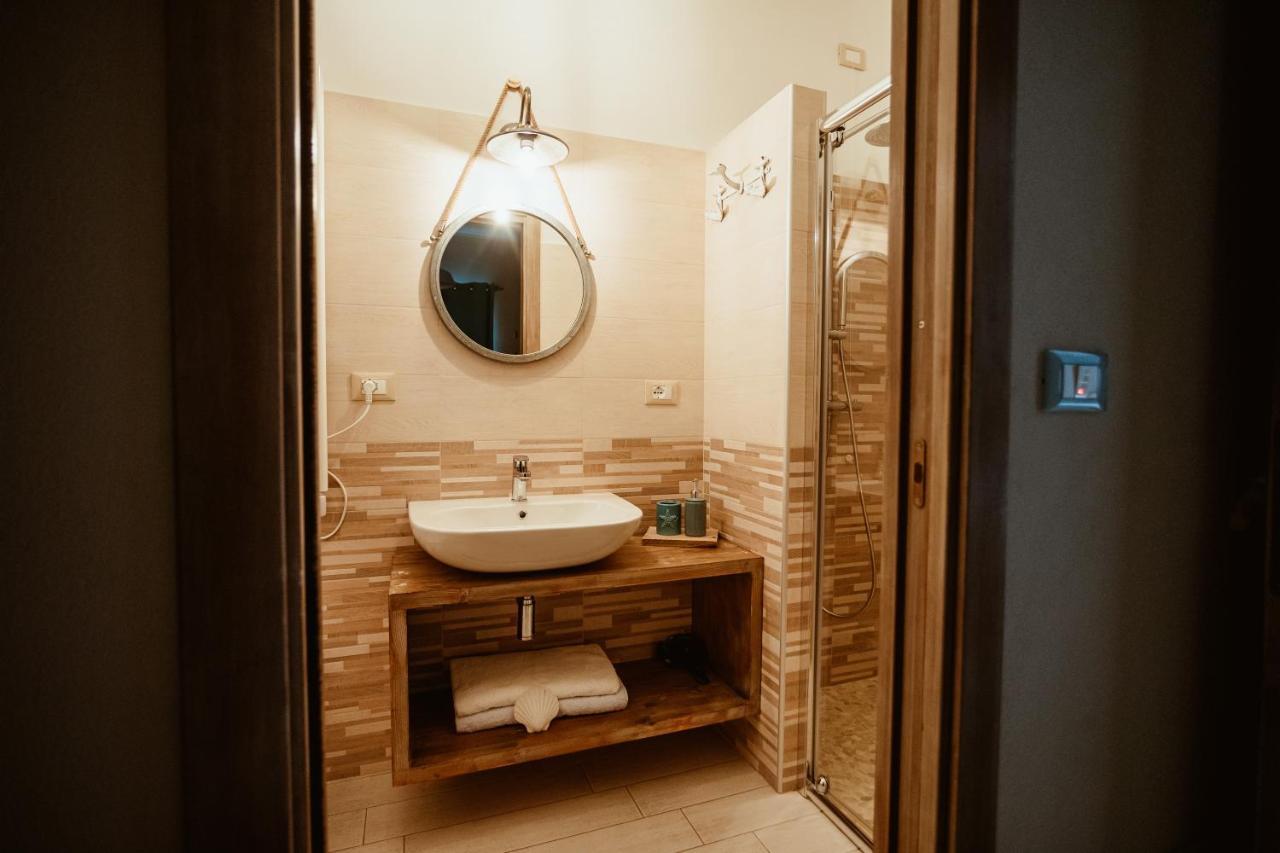 B&B Il Mare In Una Stanza 오르토나 외부 사진